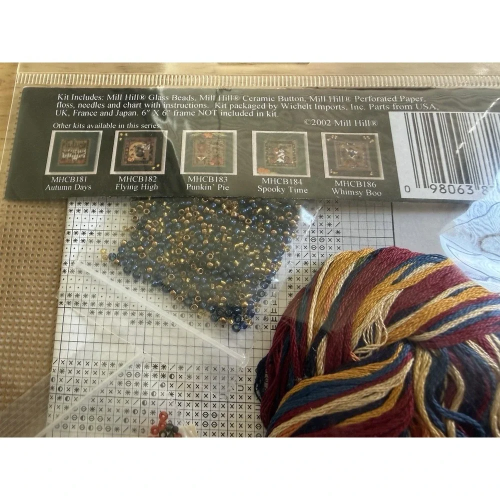 Mill Hill Autumn Series IX Buttoned & Beaded Cross Stitch Kit GOD BLESS AMERICA
